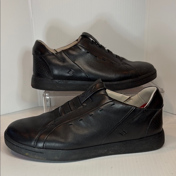 Hands free slip on Black Minimalist Leather Sneakers‎ 8w box 5